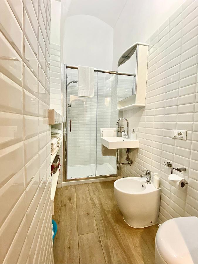 Exquisitely Renovated And Centrally Located Apartment With Free Parking ตูริน ภายนอก รูปภาพ